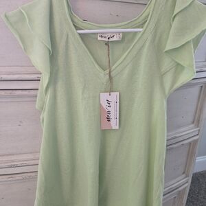 Newl|n Women’s Pastel Green V-Neck Flutter Sleeve Tee